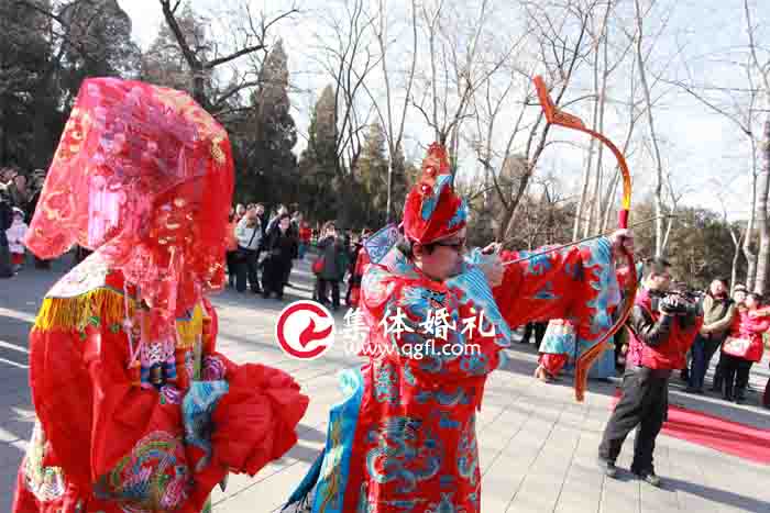 中式集体婚礼：往届婚礼视频