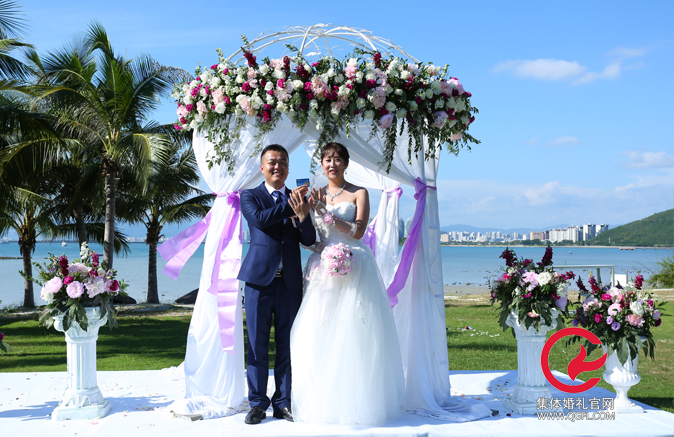 从相识到结婚，37个月幸福基金三亚集体婚礼现场兑现