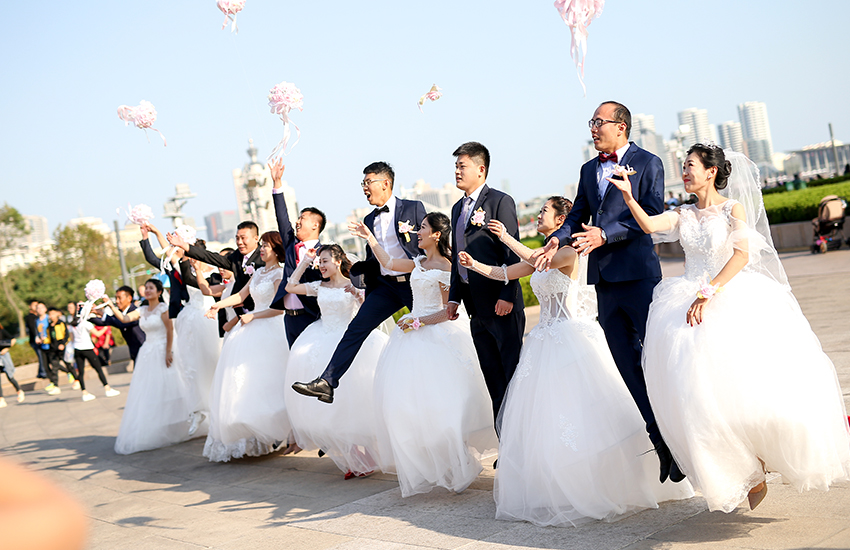 青岛集体婚礼：2021年7月10日第六十二届青岛“海之恋”集体婚礼